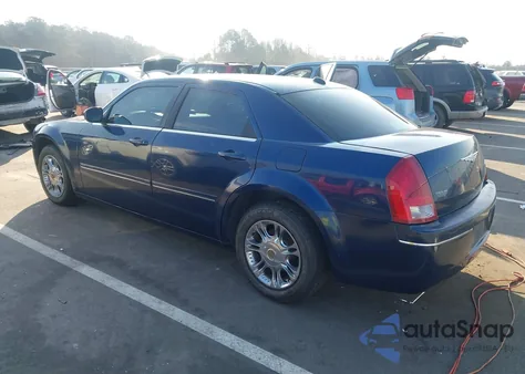 2005 Chrysler 300 Touring из США, поврежденный, VIN 2C3AA53G95H645566